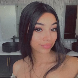 Meet your Posher, Saleen